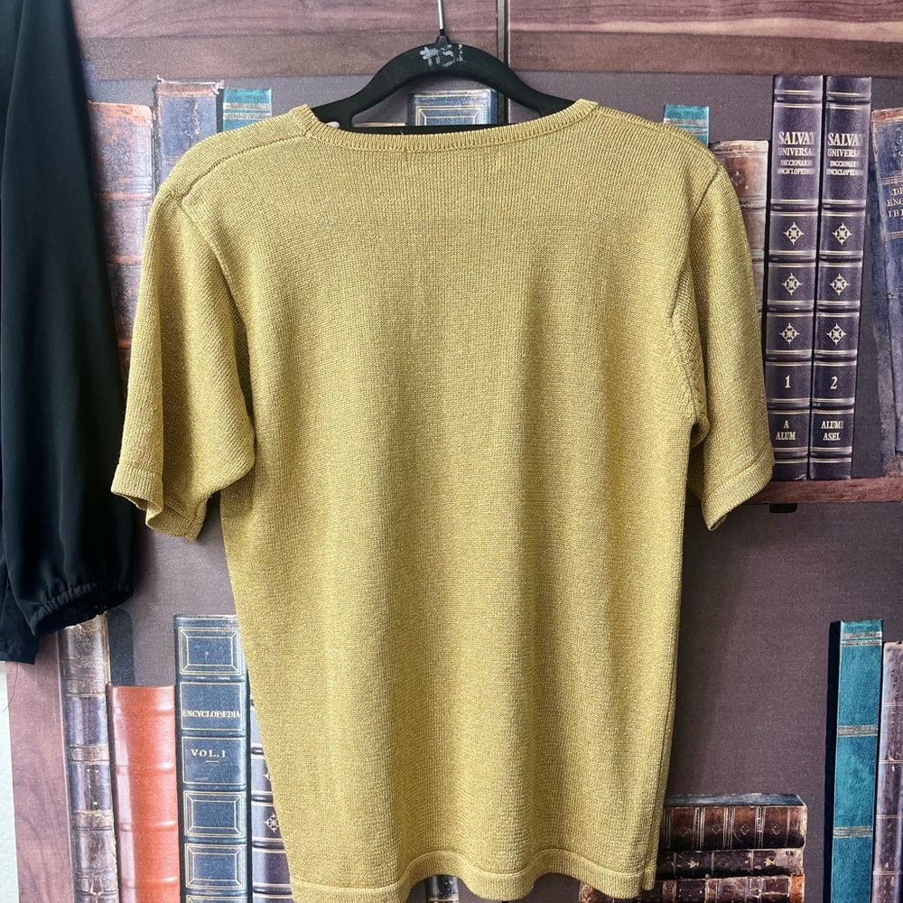 Vintage 1980’s Petite JH Collectibles Sparkling Gold Knit Short Sleeve Top PS - Picture 2 of 12